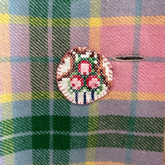 Vintage 100% wool lightweight plaid belted trench coat — truly one of a kind! - Picture 9 of 15